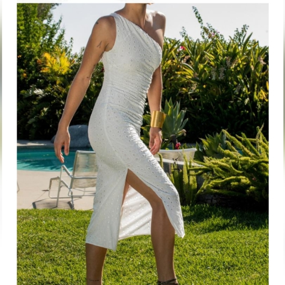 Zara Zw Collection Embroydered Eyelet Asymmetric  One-Shoulder Dress